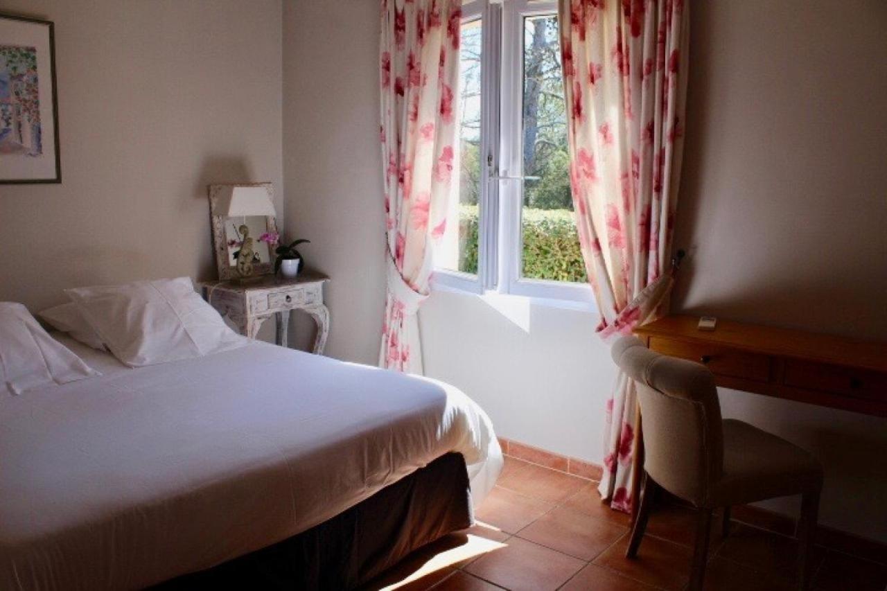 Bed and Breakfast Bastide Saint Bernard Ле-Тороне Экстерьер фото